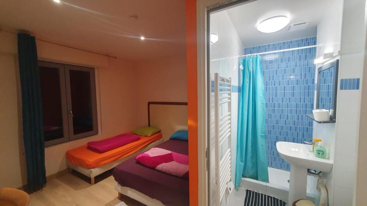 Hotel Le Privilege Ла-Курнёв Экстерьер фото
