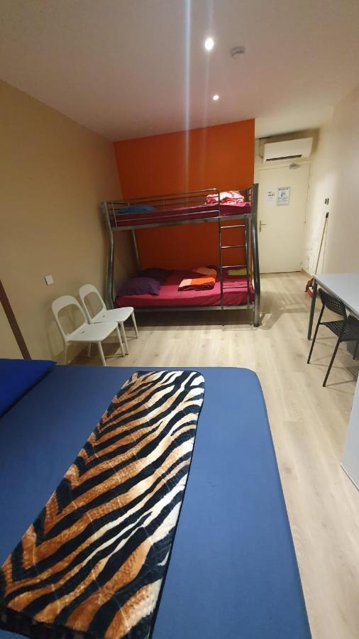Hotel Le Privilege Ла-Курнёв Экстерьер фото