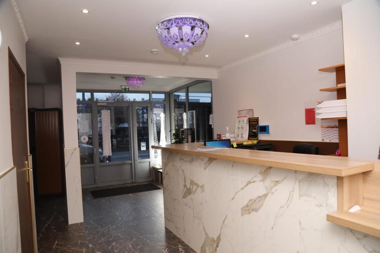 Hotel Le Privilege Ла-Курнёв Экстерьер фото